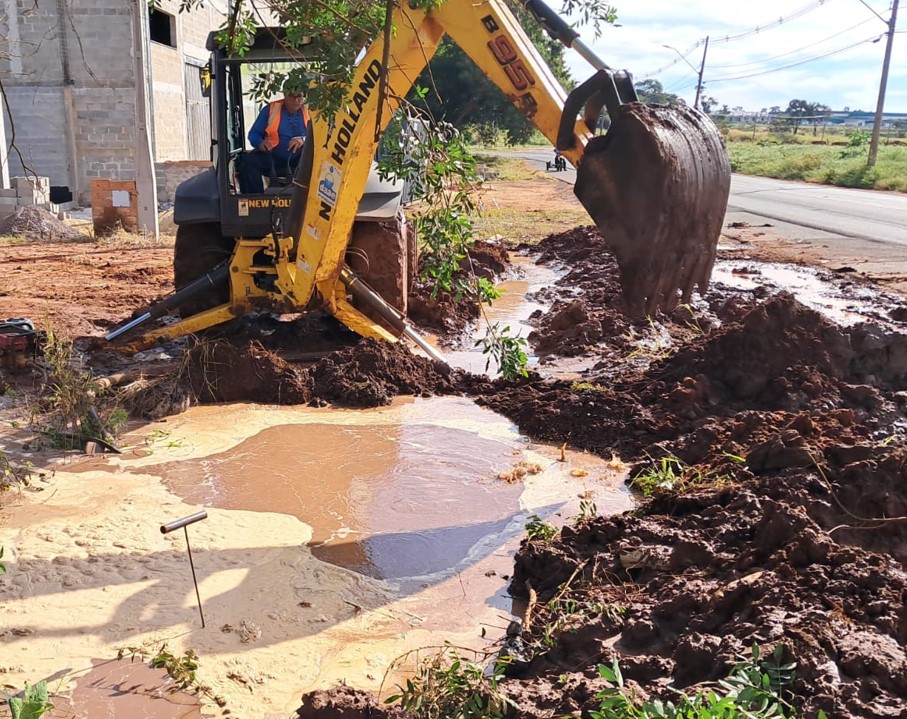 Leia mais sobre o artigo SERVIÇO EMERGENCIAL NA VILA NOSSA SENHORA APARECIDA (29/05)