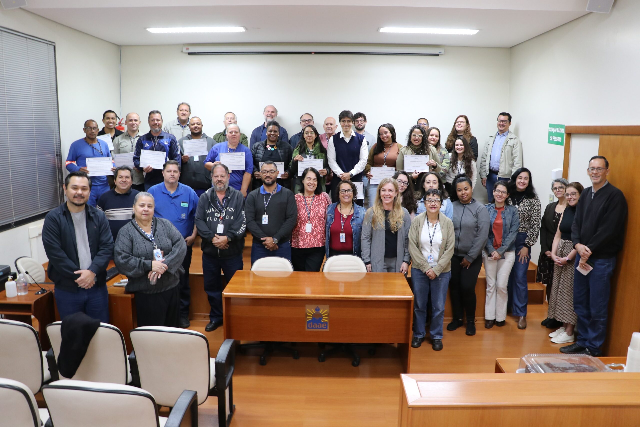 36ª CIPA TOMA POSSE E SUPERINTENDENTE RESSALTA COMPROMISSO COM SAÚDE DOS SERVIDORES
