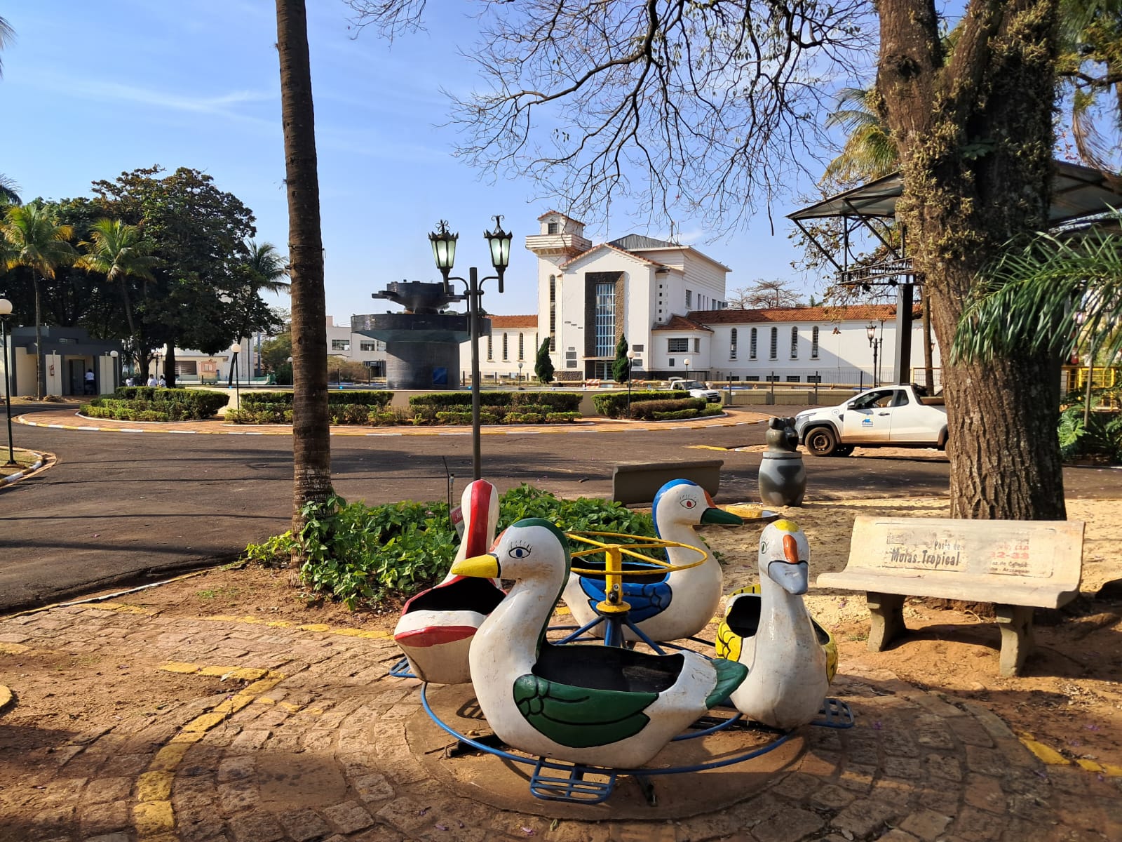TOTALMENTE REVITALIZADA, PRAÇA DO DAAE REABRE NESTA QUINTA (21/08) PARA O ANIVERSÁRIO DA CIDADE