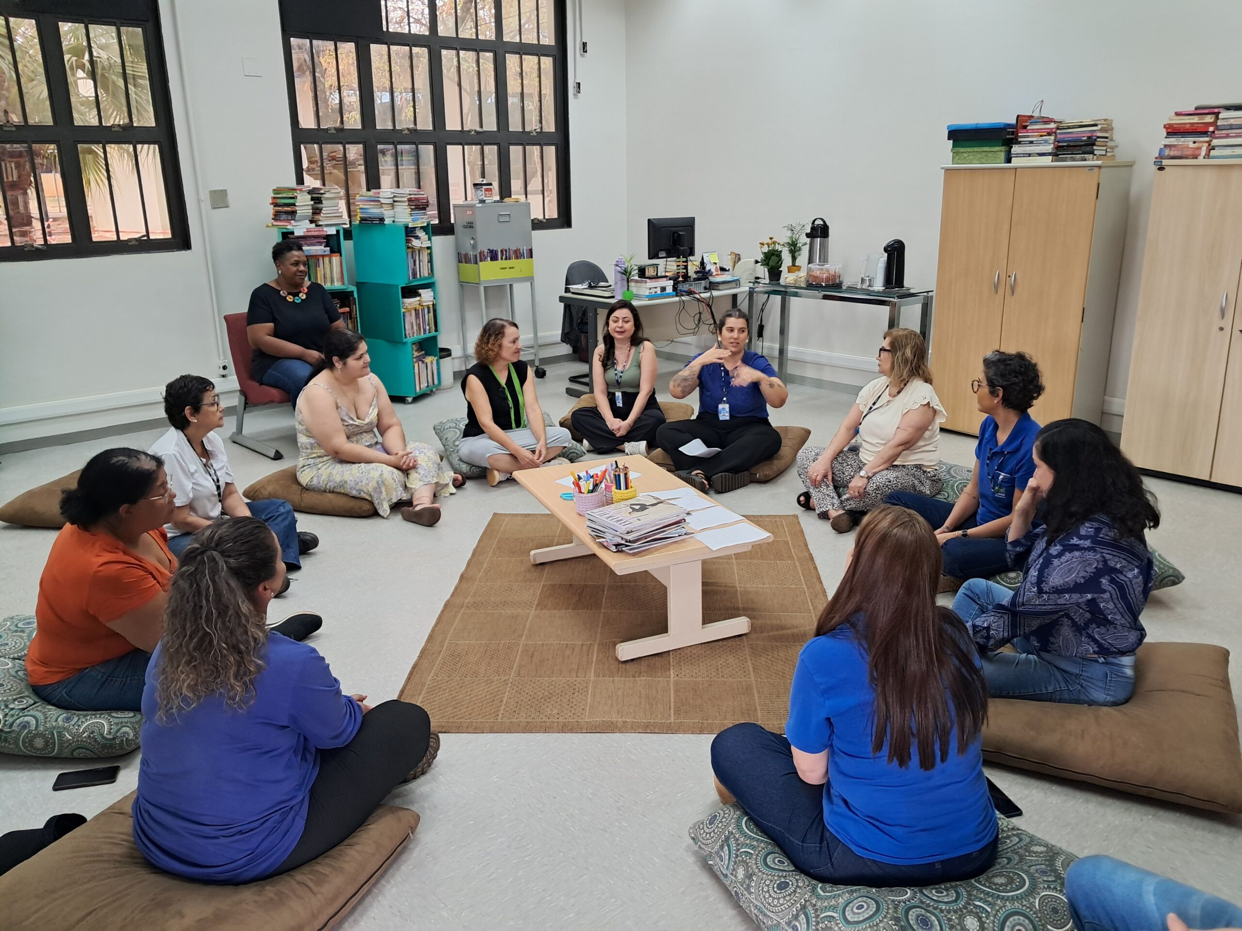Leia mais sobre o artigo OFICINA CRIATIVA ENCERRA SEMANA DA SAÚDE MENTAL DO DAAE