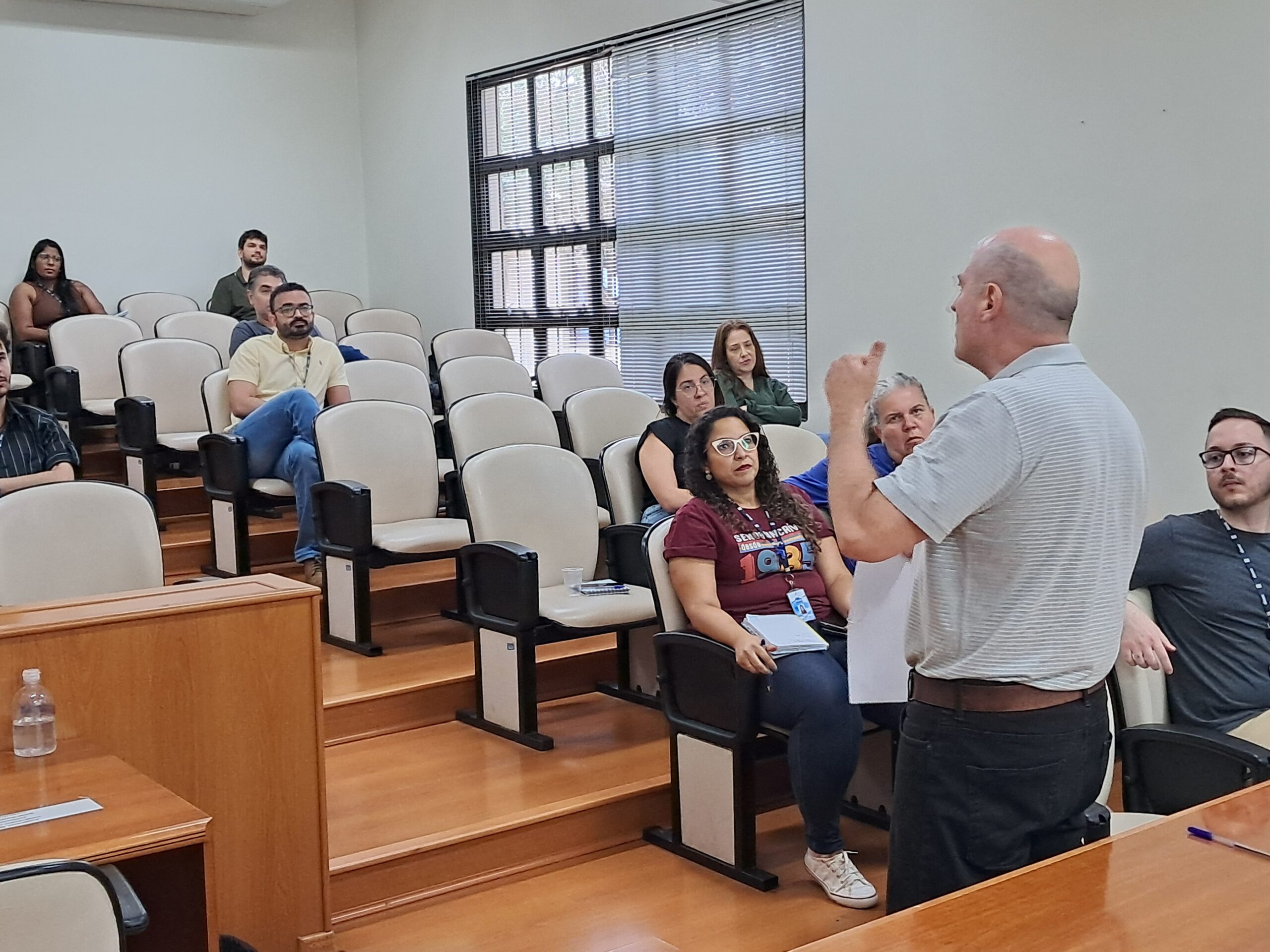 SERVIDORES RECEBEM FORMAÇÃO VISANDO AUDITORIA NO DAAE
