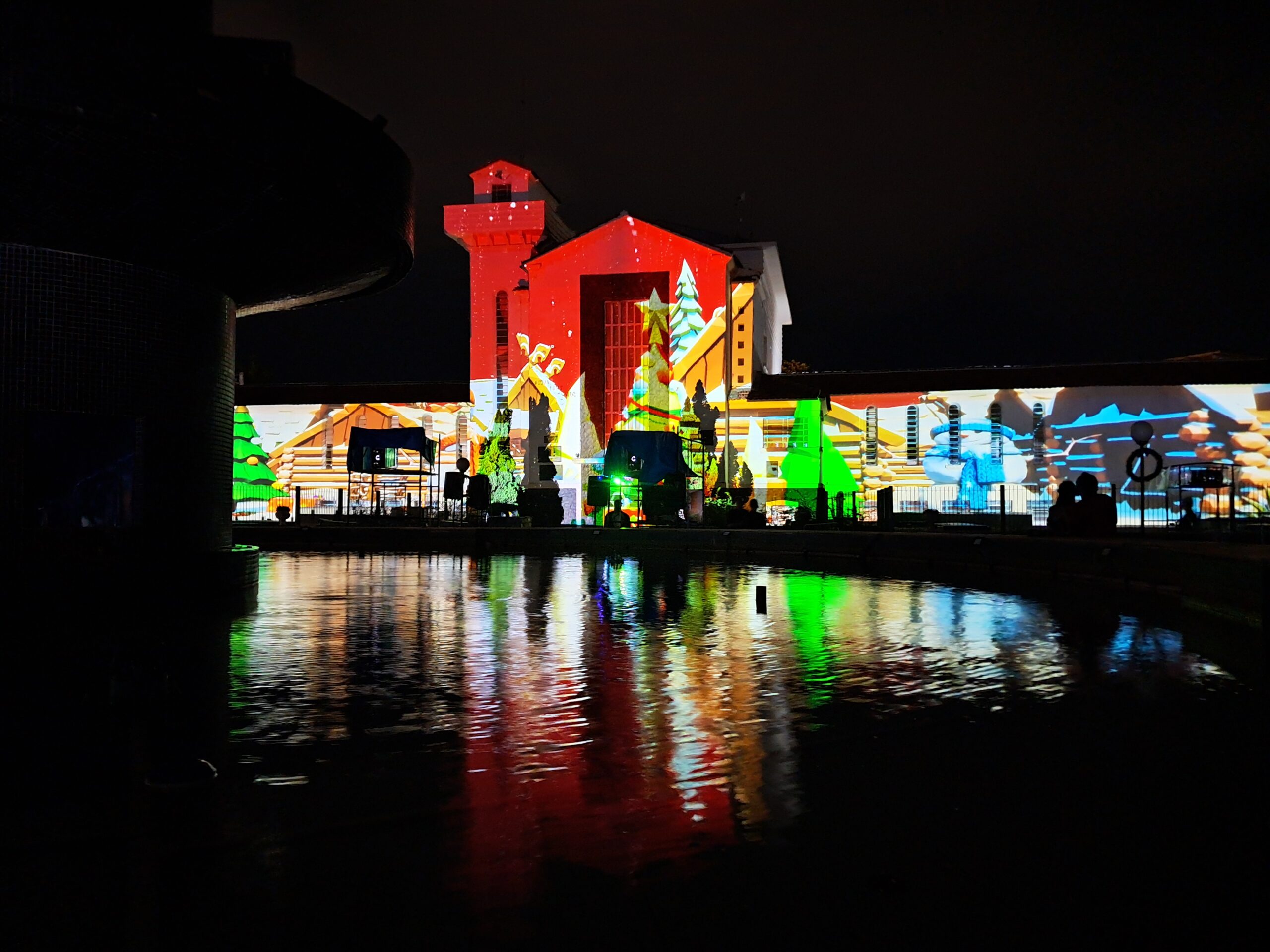 DANÇA, GINÁSTICA E PASSEIO CICLÍSTICO: VEJA COMO FOI O NATAL ILUMINADO NESTA QUINTA (18/12)