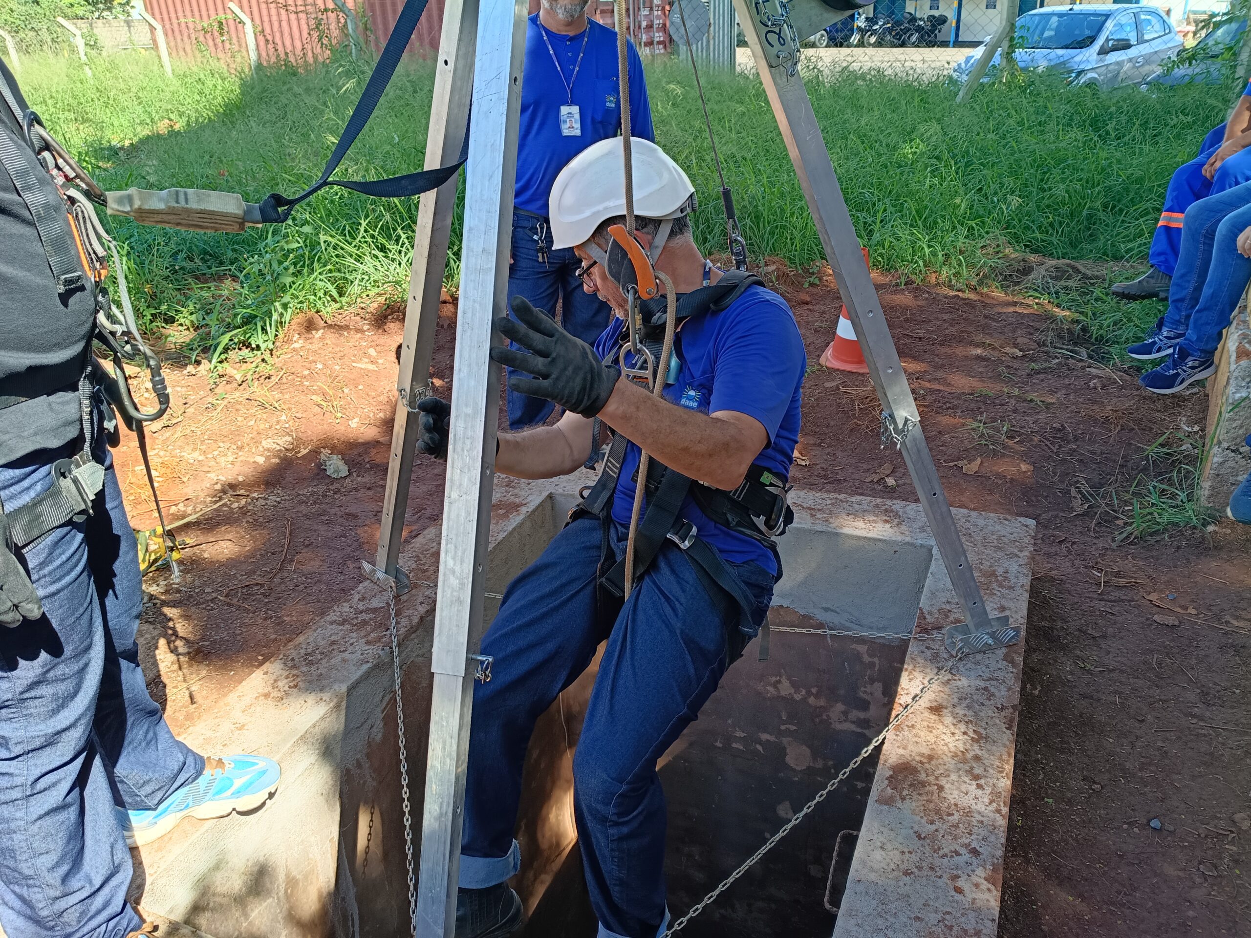 DAAE PROMOVE TREINAMENTO DE SERVIDORES PARA RECICLAGEM NA NR-33