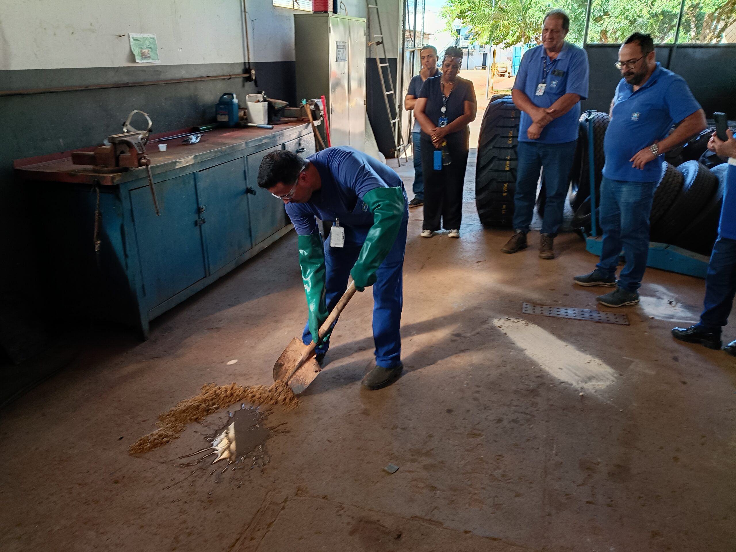 SERVIDORES DO DAAE PARTICIPAM DE TREINAMENTO PARA ATUAÇÃO EM EMERGÊNCIAS AMBIENTAIS