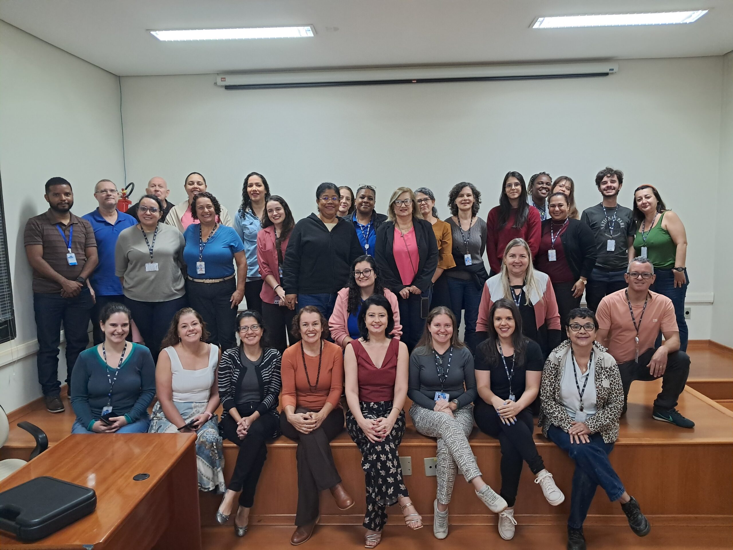 Leia mais sobre o artigo SERVIDORES DO DAAE PARTICIPAM DE PALESTRA DE CONSCIENTIZAÇÃO SOBRE LÚPUS