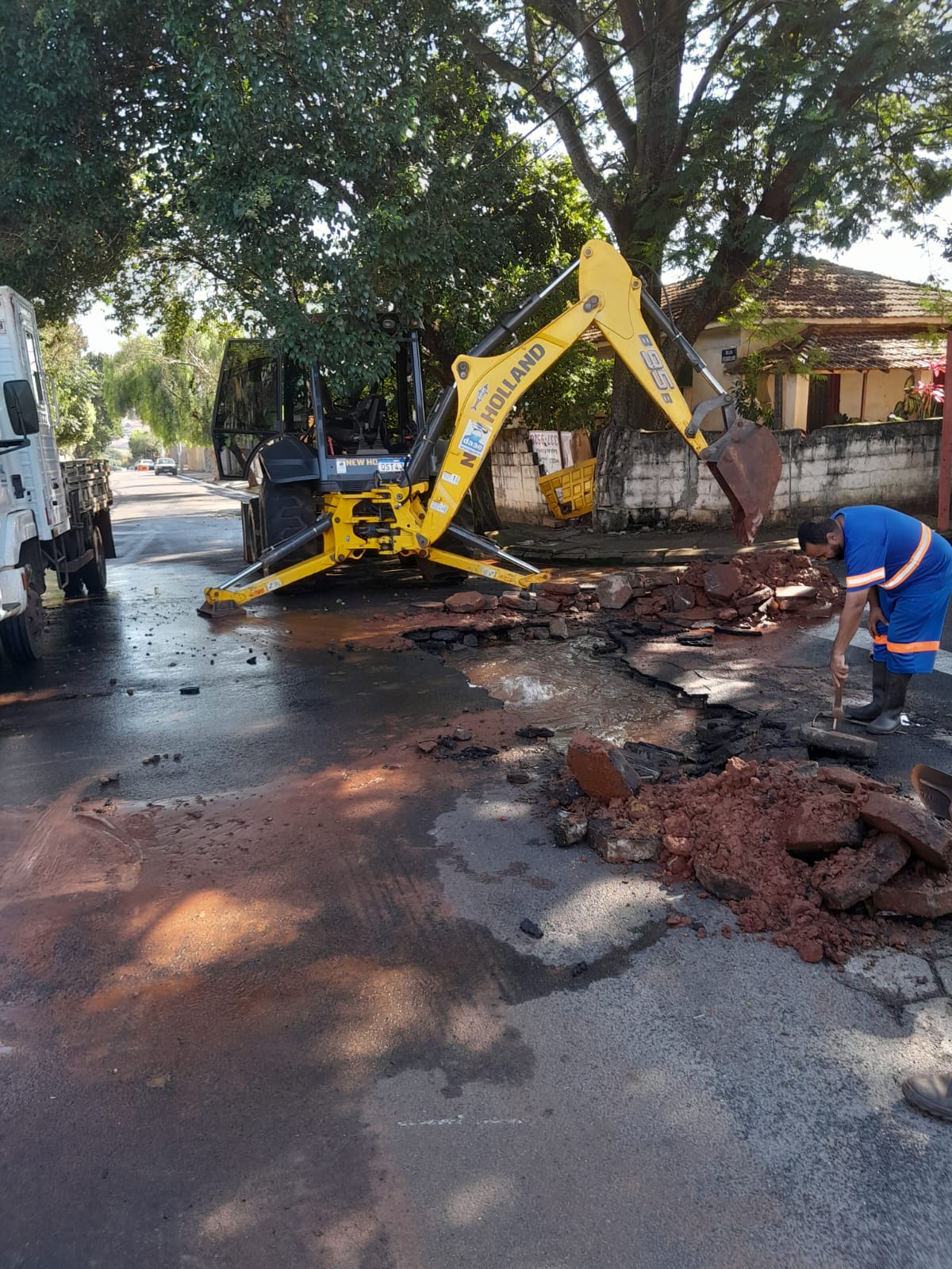 Leia mais sobre o artigo SERVIÇO EMERGENCIAL NA VILA YAMADA (27/05)