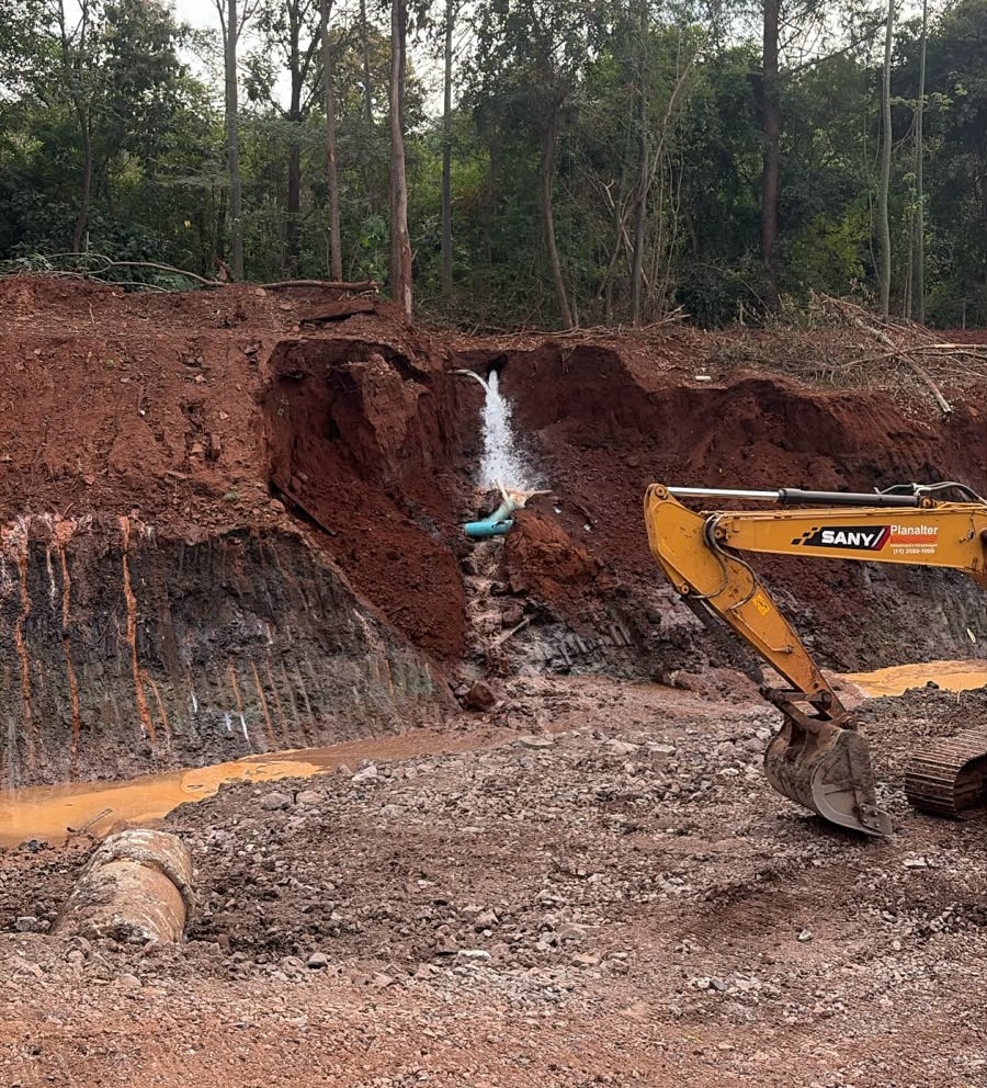 SERVIÇO EMERGENCIAL NA REGIÃO DO CAMPUS VILLE (25/08)