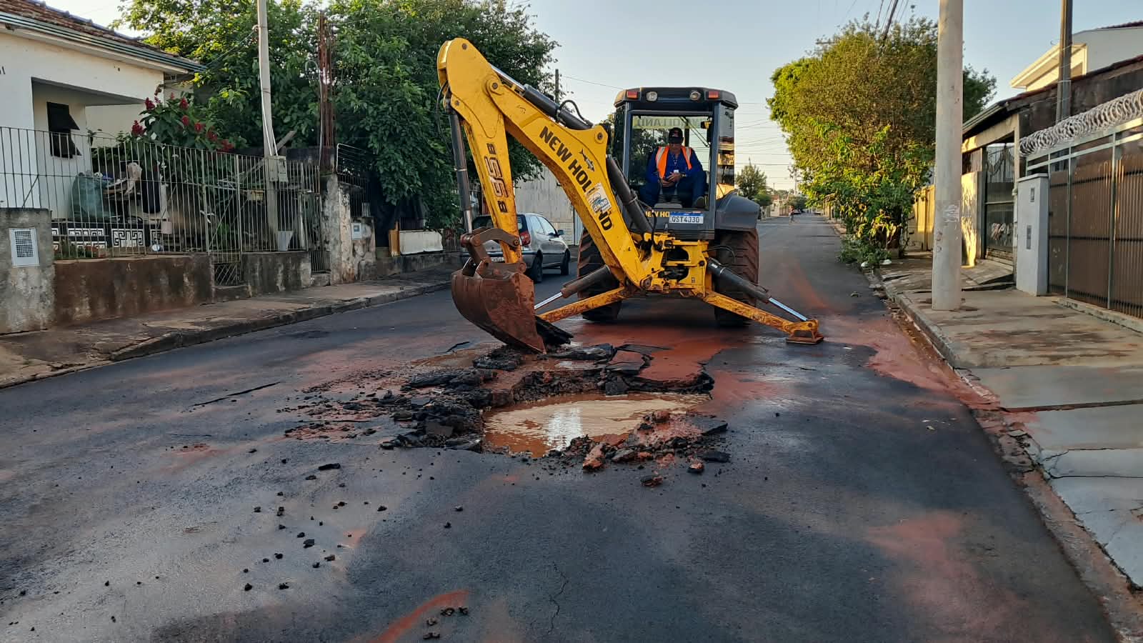 SERVIÇO EMERGENCIAL NO JARDIM AMÉRICA (16/09)